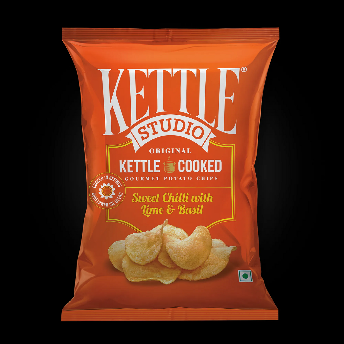 Sweet Chilli with Lime & Basil Pack of 6 kettle cooked potato chips pack by Kettle Studio